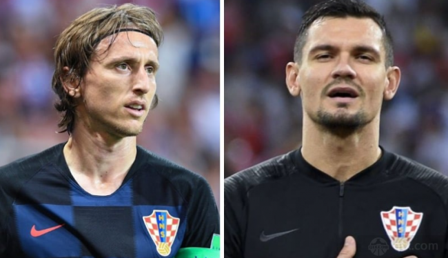 持高度關注 持高度關注