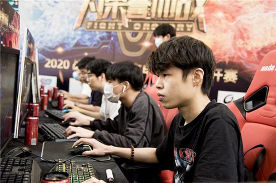 不是保守 不是保守